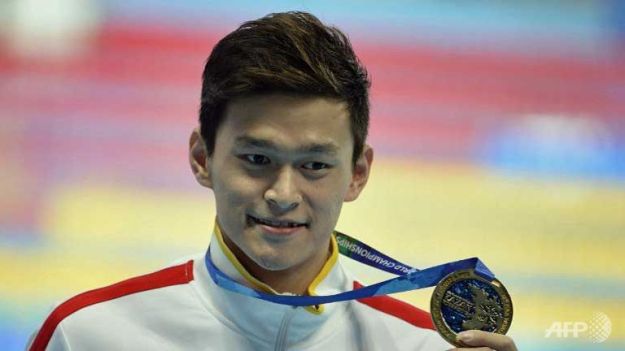 I reckon there are two Sun Yangs. Here is the podium-Sun-Yang, which is all relaxed and cute. And there's the pool-Sun-Yang which is angry and lethal. He's like The Hulk.