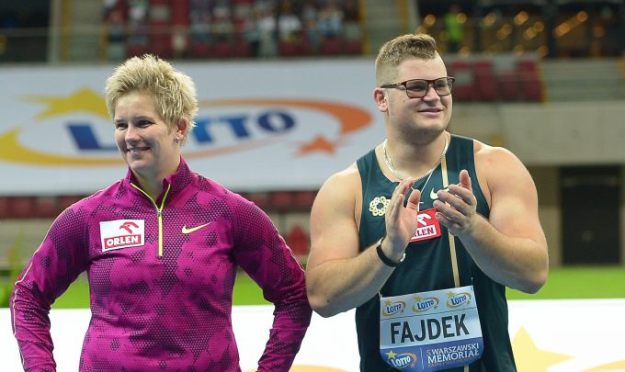 MC Hammer would have been proud of this couple.