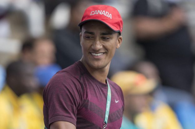 I wanna be serious for a change and say that I'm so sick of the bullshit criticism Ashton got for supporting his wife, Canadian Heptathlete Brianne Theisen-Eaton.